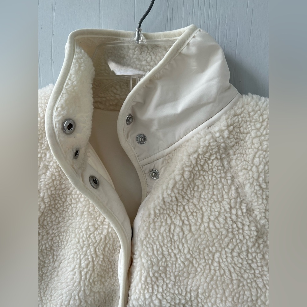 NWOT ⭐️ Free People FP Movement Hit The Slopes Printed Fleece Jacket (XS) - Picture 10 of 16